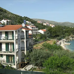 rezervovat zde